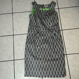 Robbie bee dress beautiful sleeve less